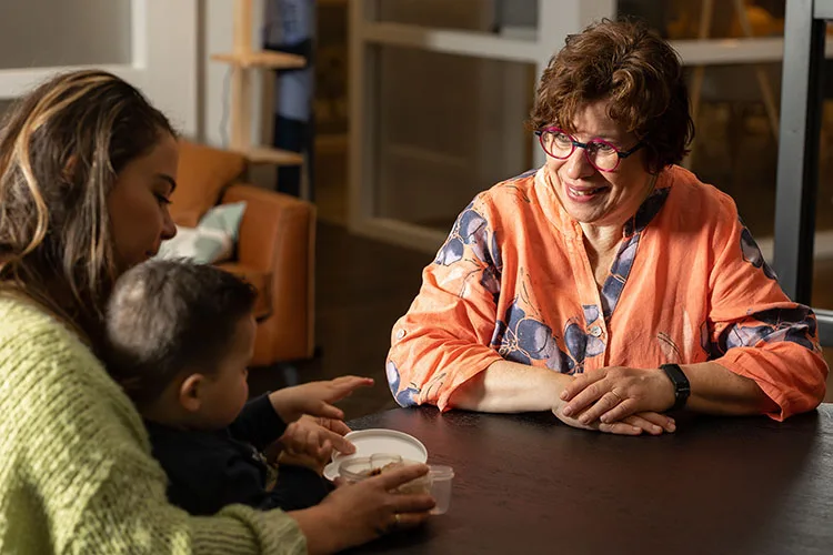 Preverbale logopedie in Enschede. Ondersteuning bij het leren eten en drinken. Voor baby en het jonge kind